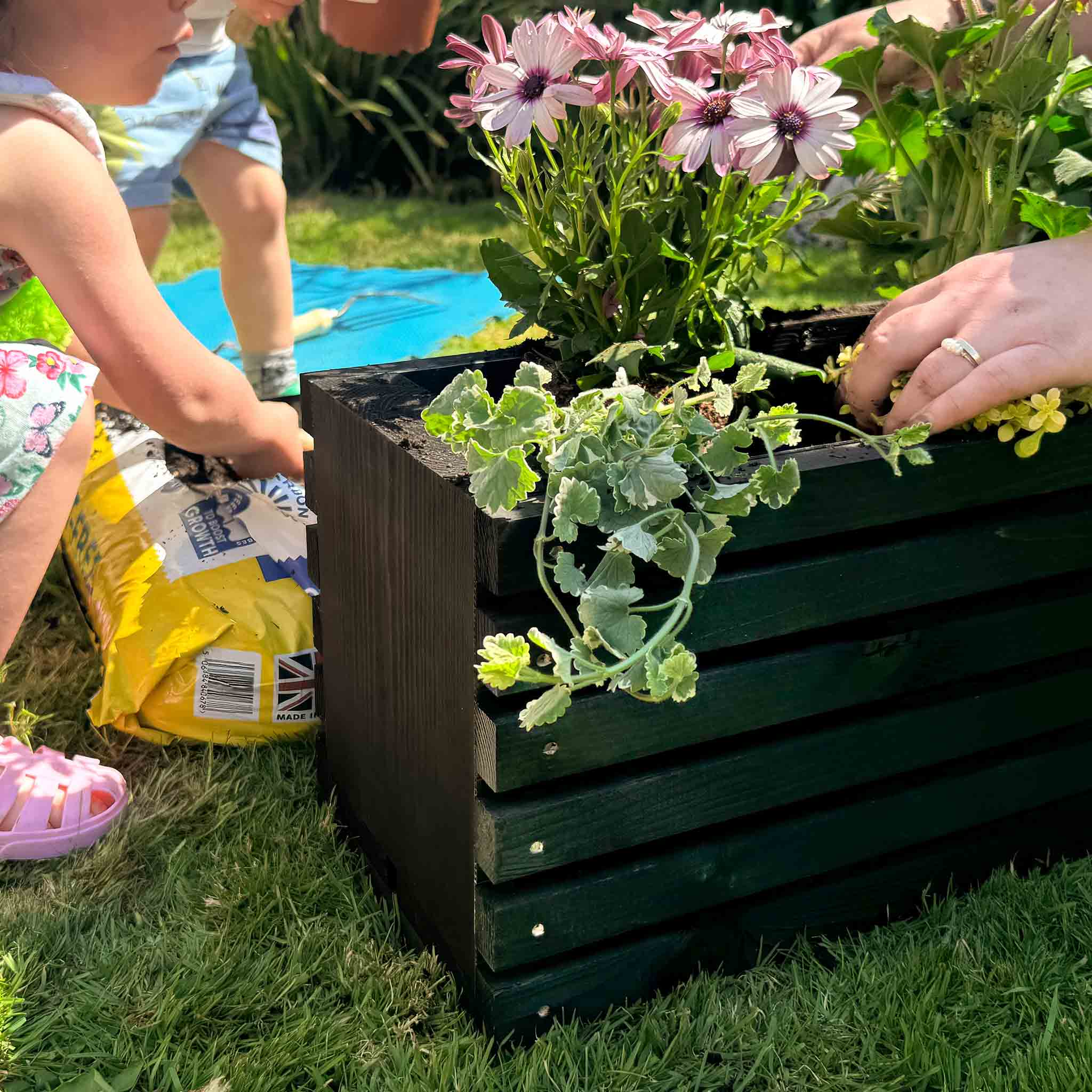 The Sussex Planter Outdoor Wooden Raised Bed Black